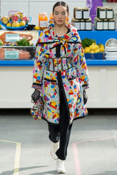 Look 40